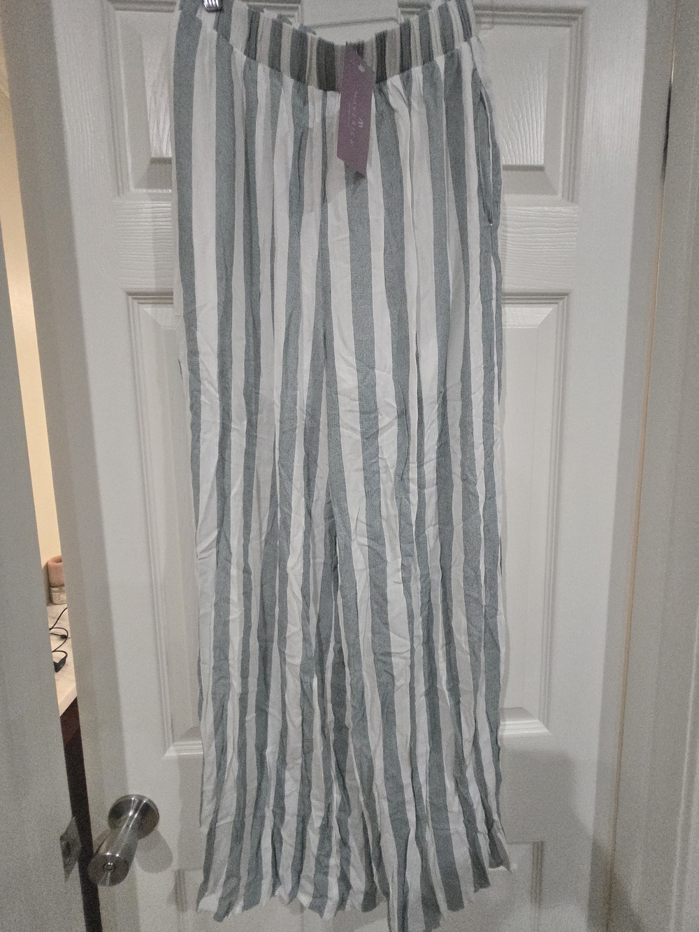 NWT Maverick Striped Wide-Leg Pants in White and Sage